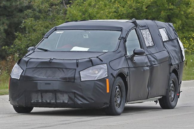 town and country minivan 2019