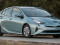 2016 Toyota Prius Front Right Side