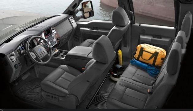 2016 Ford Super Duty Truck Interior