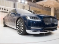 2016 Lincoln Continental Front Side