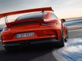2016 Porsche 911 GT3 RS On the track