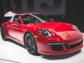 2016-Porsche-911-Targa-4-GTS_02