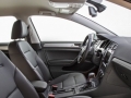 2016 Volkswagen e-Golf Interior