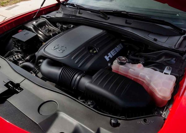 2016 Dodge Charger Engine
