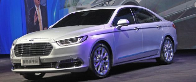 2016 Ford taurus 1