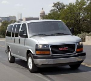 2016 GMC Savana price, dimensions, specs