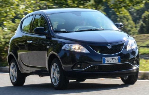 2016 Lancia Ypsilon 2