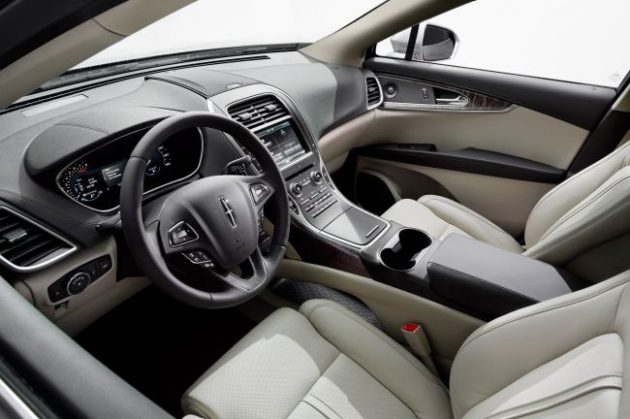 2016 Lincoln MKT Interior