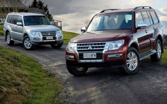 Mitsubishi pajero 2016