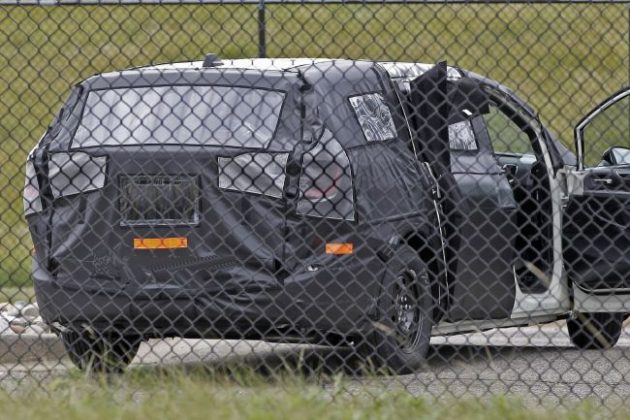 2017 Chrysler Town and Country Rear