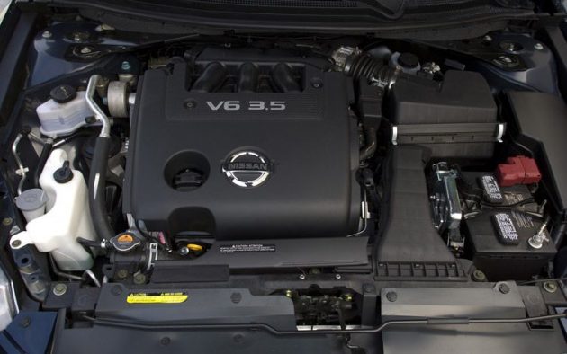 2017 Nissan Armada Engine