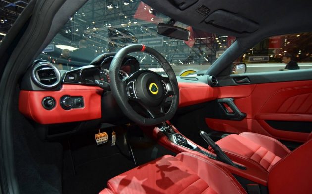 Lotus Evora 400 Roadster Interior